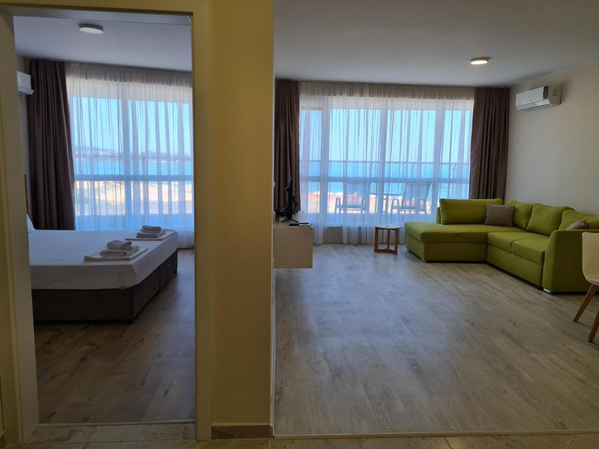 Aparthotel Happy Primorsko Exteriér fotografie