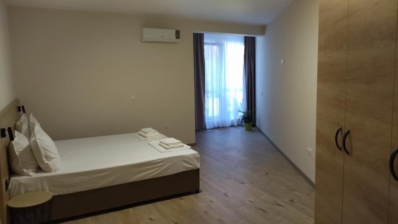 Aparthotel Happy Primorsko Exteriér fotografie